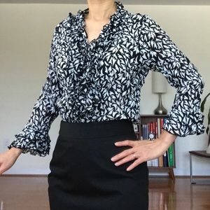 Blouse/ shirt with ruffles, 00P